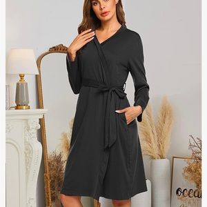 NWT Ekouaer Black Robe